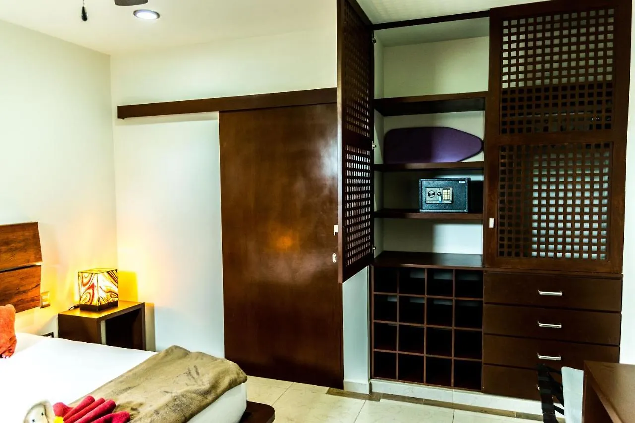 *****  Casa Ticul Hotel Boutique - 5Th Ave (Adults Only) Playa del Carmen Mexico